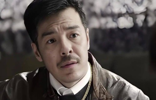 54岁海一天近况曝光！再婚娶小12岁美女刘帅，如今儿女双全成人生赢家