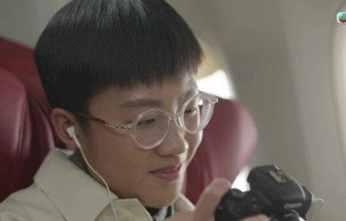 TVB女艺人因反串“天生坏种”爆红，自曝差点就转行，获前辈现场支持