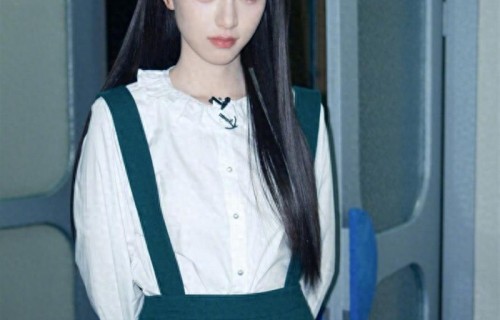 那年樱花树下,黄灿灿梦回武大校花:一场跨越十三年的青春重逢|乘风2026|记忆|写真|复刻|女神