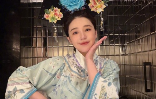 阚清子孙怡同框录制你好星期六|明星同框|综艺嘉宾阵容|综艺高能现场|hi6|板凳