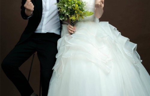 何润东结婚十年,夫妻恩爱状态佳,林姵希幸福感爆棚!|娱乐圈|恋爱时光|但愿人长久|梁祝|卧虎藏龙